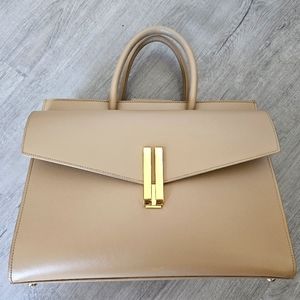 Demellier Maxi Montreal in Toffee